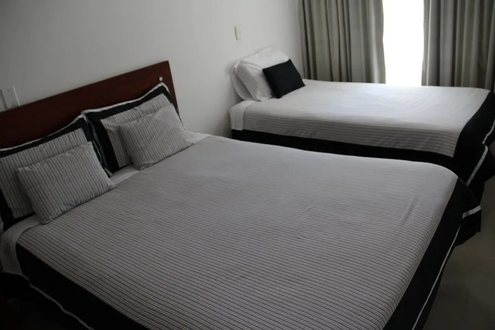 COLOMBIA-Hotel Hontibon
