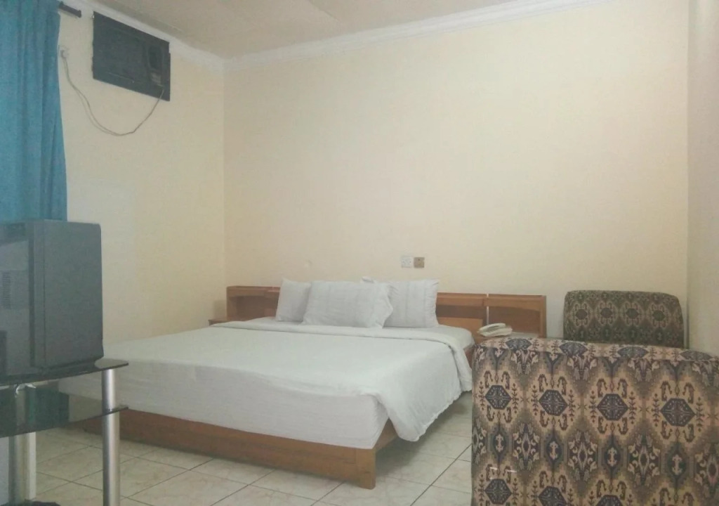 Peace Haven Hotel