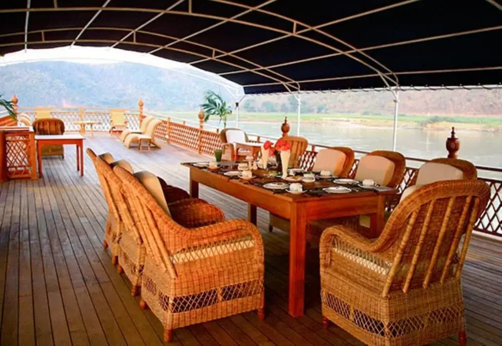 Amara River Cruise