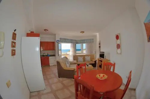 Apartamentos Castillo Mar