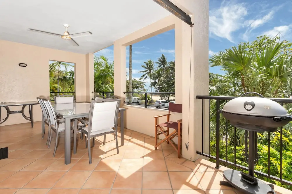 Mediterranean Apartments - Unit 4