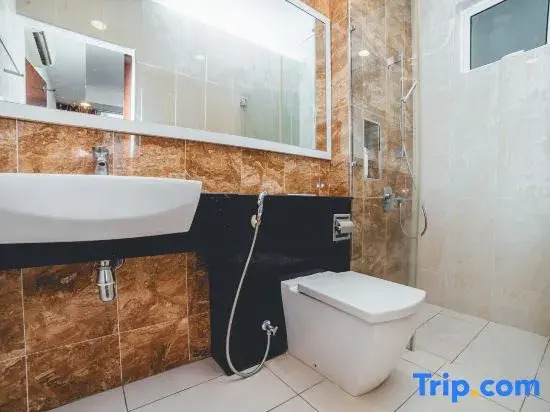 Paragon Residence 2BR4pax Sleek Stay by Our Stay
