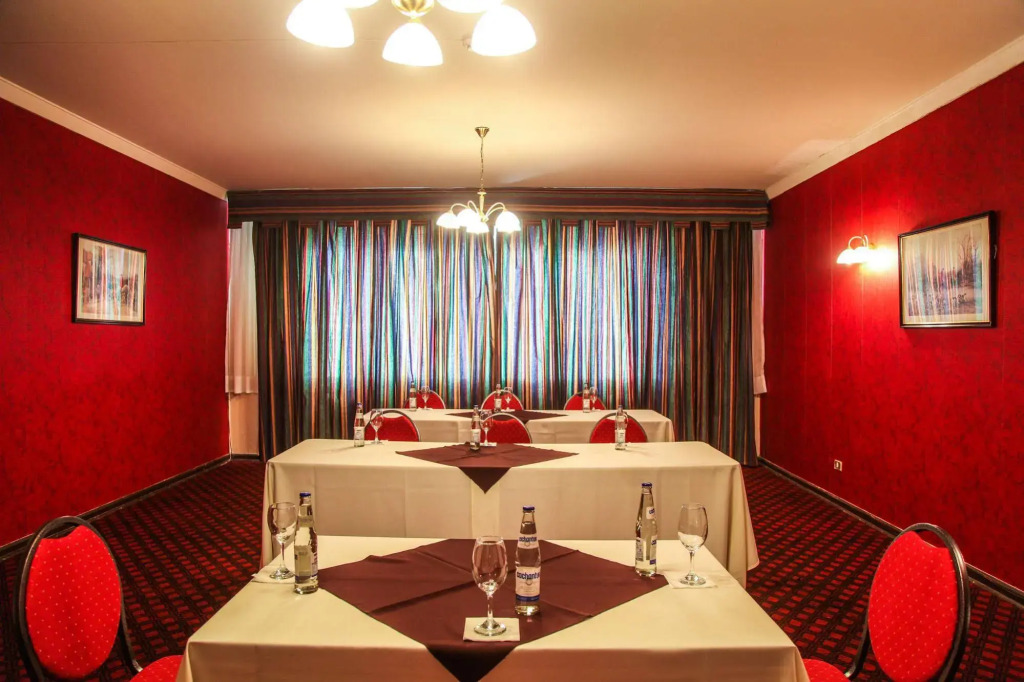 HOTEL LOS NAVEGANTES
