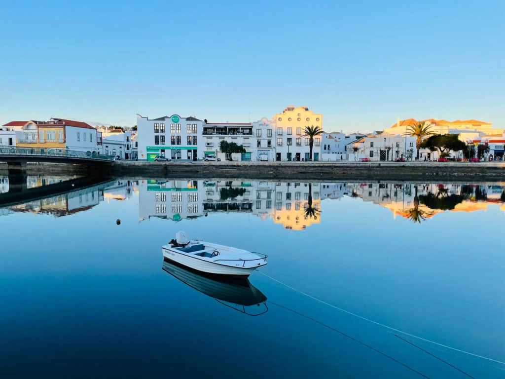 Central Tavira apartment with balcony, Casa Cristina