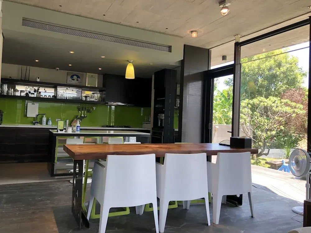 God Island Bed and Breakfast