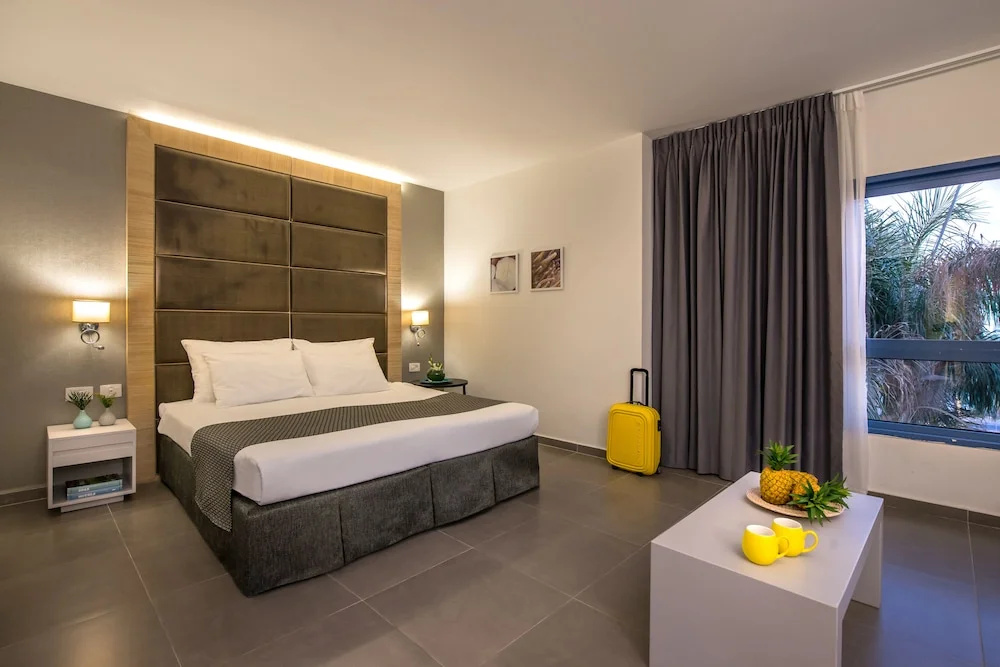 Hotel Astral Coral