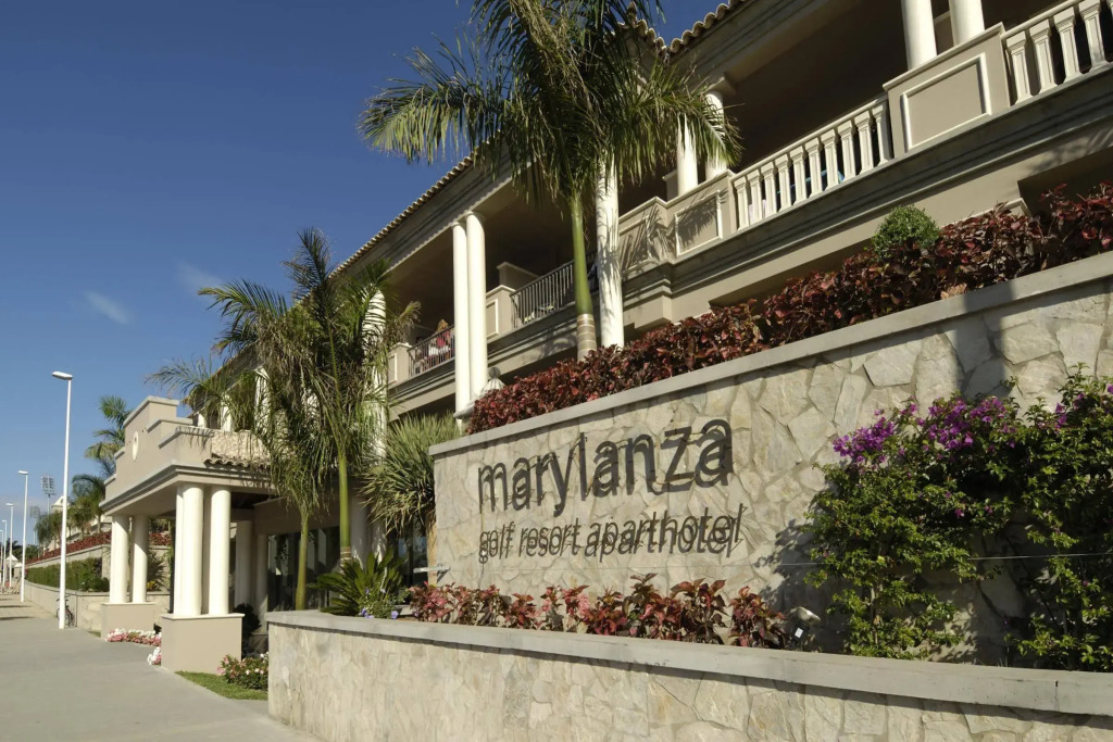 Marylanza Suites & Spa