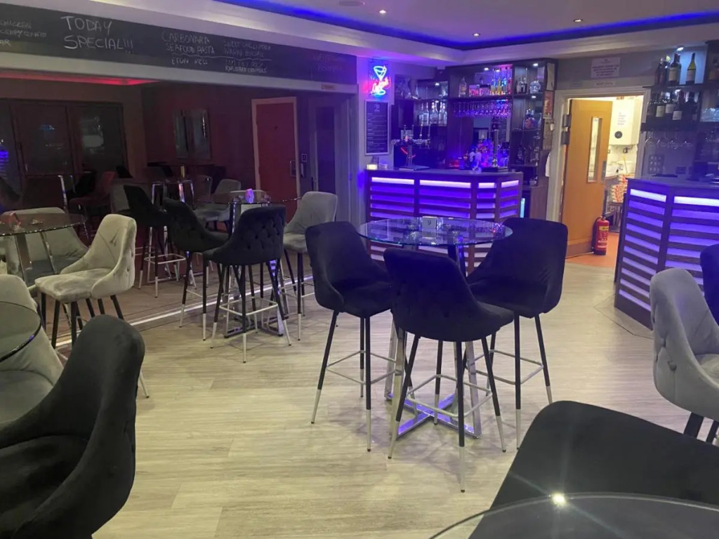 The Avenue Hotel Ltd