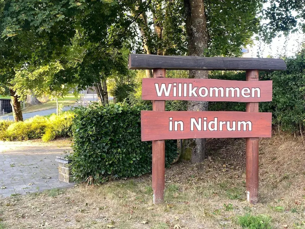 Apartment near forest in Nidrum
