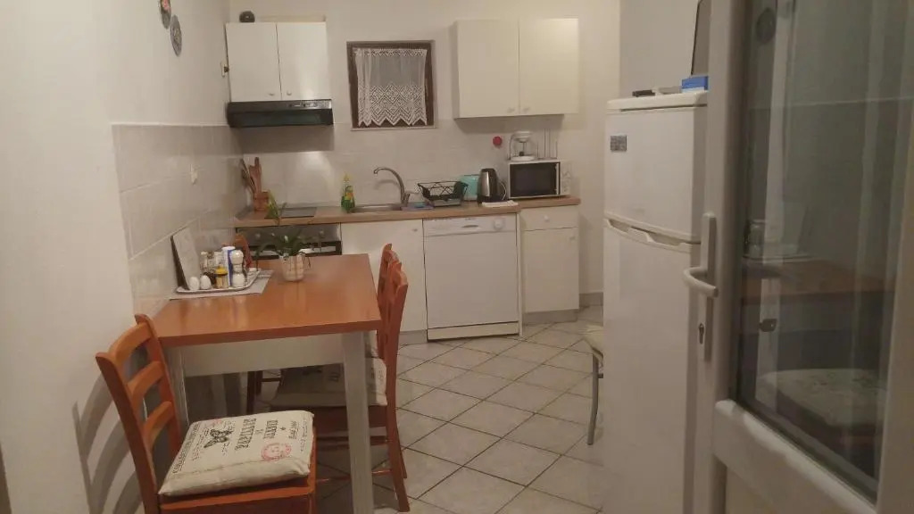 Vera Apartment 1
