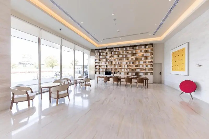JI Hotel Shanghai Jinghong Road Metro