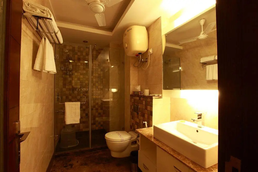 Jasola Suites And Apartments