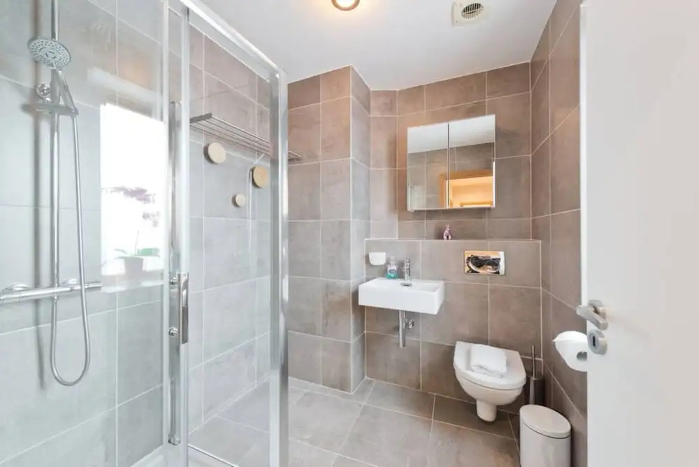 2 Bedroom City Centre Apartment With Patio