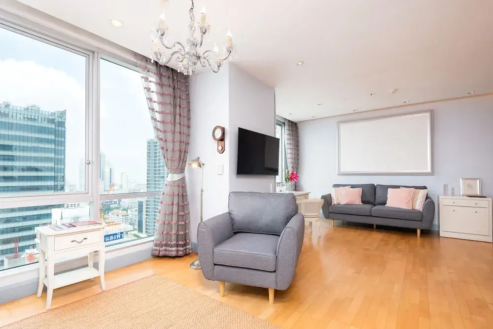 Serviced 1 Bed Panoramic Skyvillas Check in 15h to 22h Only