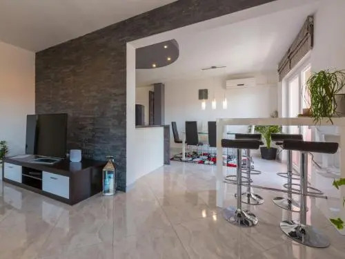 Apartments KETY