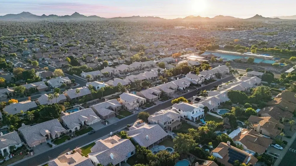 Private Pool, Chefs Kitchen & Patio Near Old Town Scottsdale Desert Luma by Avantstay