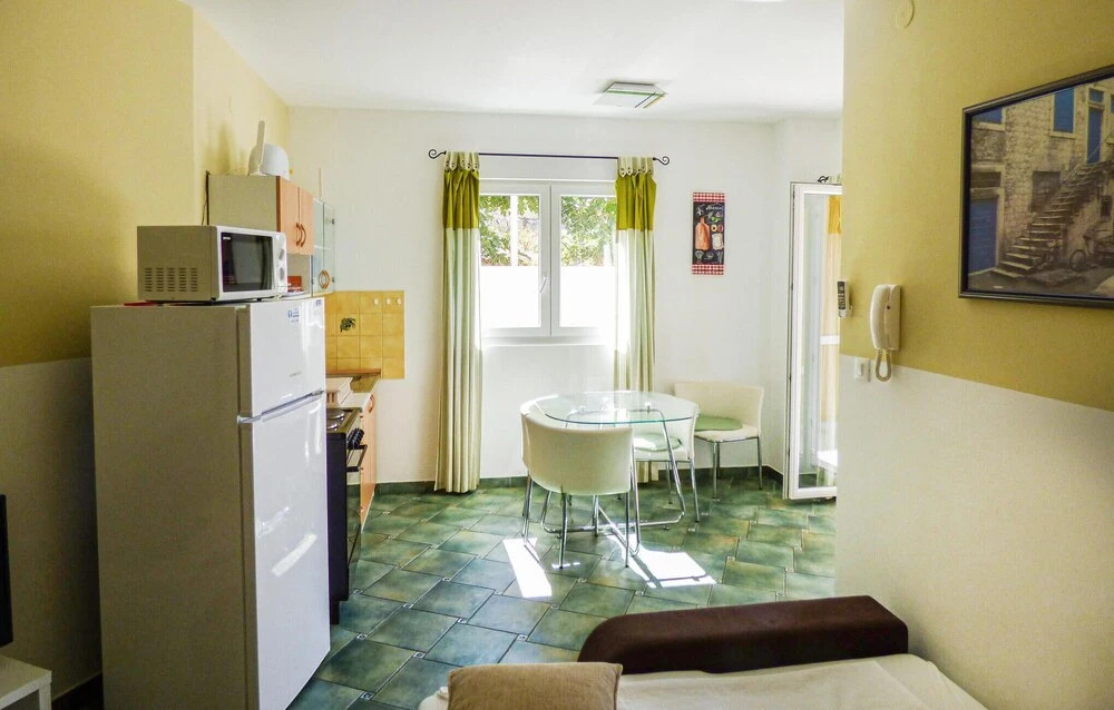 Stunning Apartment in Mimice With 1 Bedrooms, Wifi and Outdoor Swimming Pool