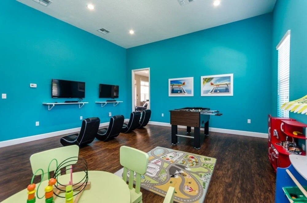 Amazing Townhome! - Lucaya Village - 8951SD