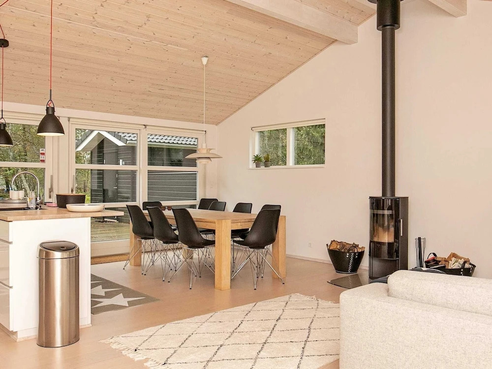 6 Person Holiday Home in Albaek