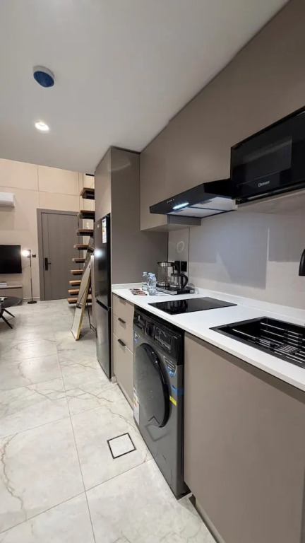 103 Tara-jre Jabal Al Lweibdeh Duplex Apartment