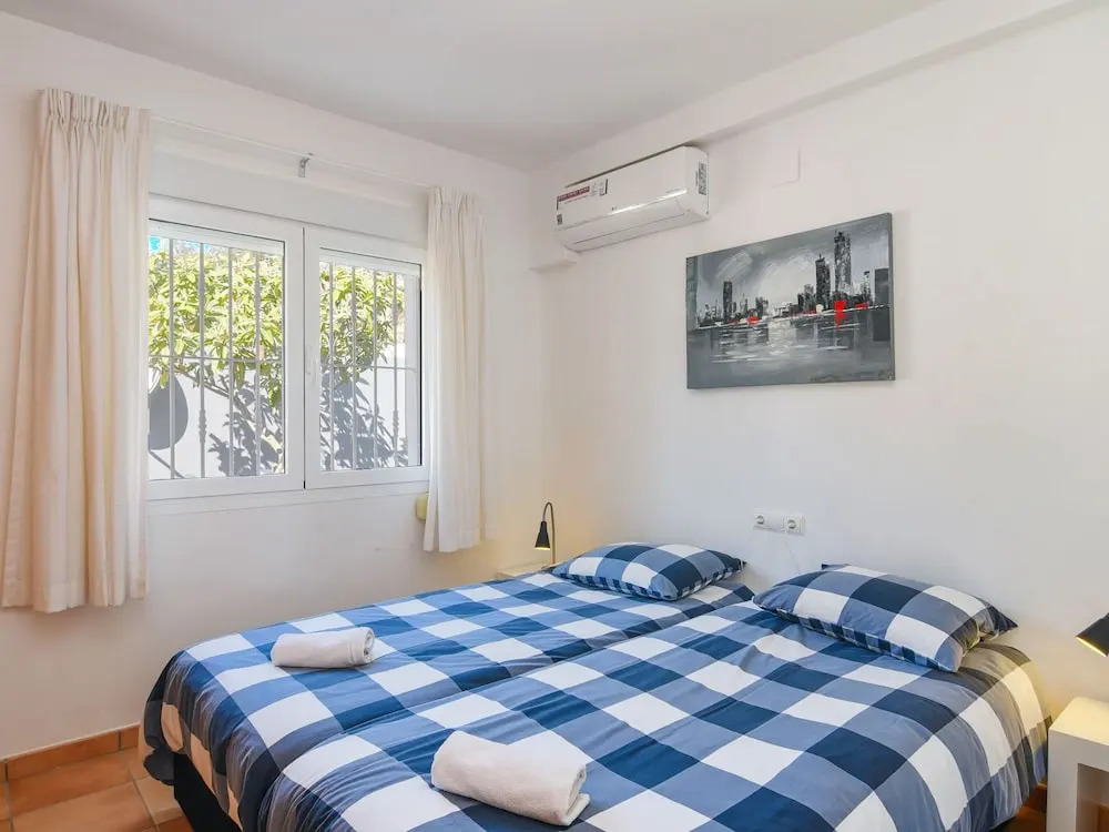10pp Villa Wonderful Flat Garden With a Large Swimming Pool and Plenty of Space