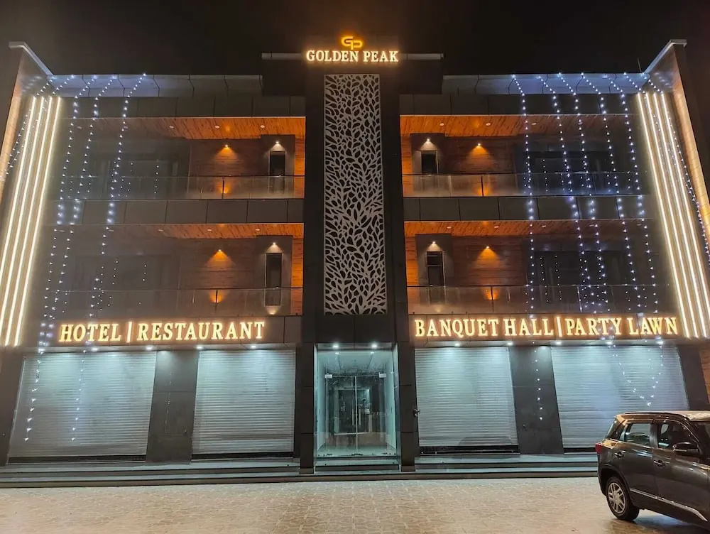 Hotel Golden Peak