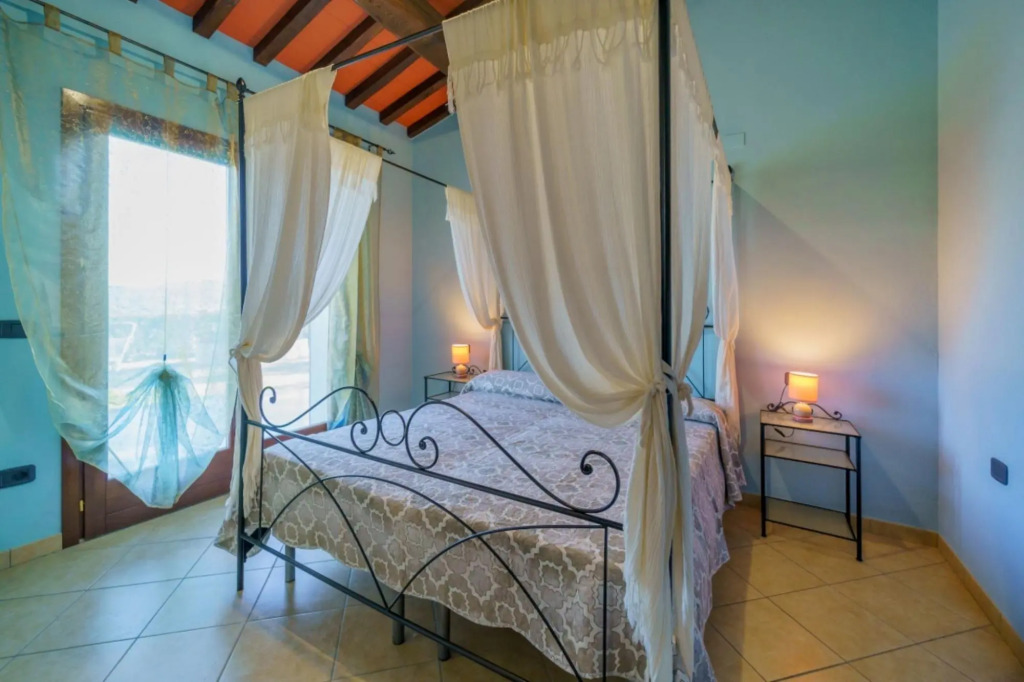 Villa Multicolor Sasso Centro e Natura, with reserved parking space on the beach-VILLETTA MULTICOLOR N° 1 - SASSO