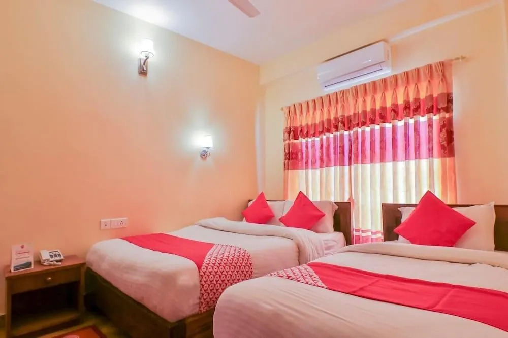 Oyo 748 Hotel Blue Himalayan