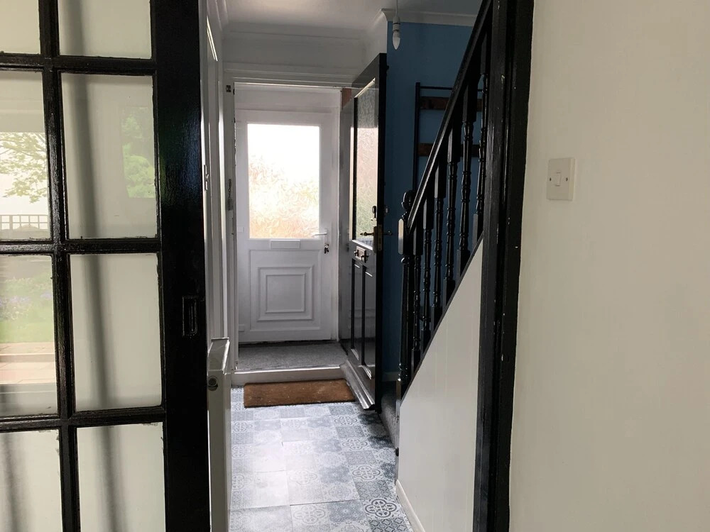 House - Sleeps 5 parking & private garden