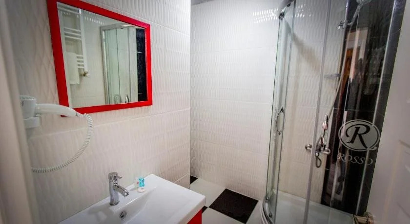 Rosso Hotel