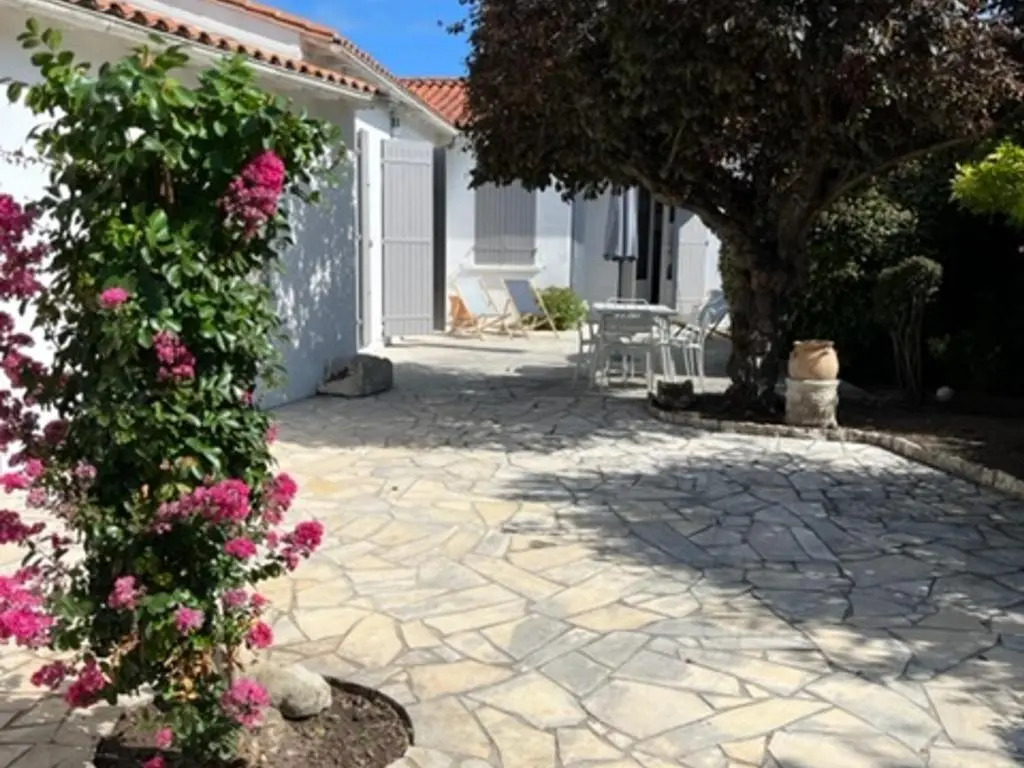 MAISON LA FLOTTE, 4 PIèCES, 6 PERSONNES - FR-1-544-3