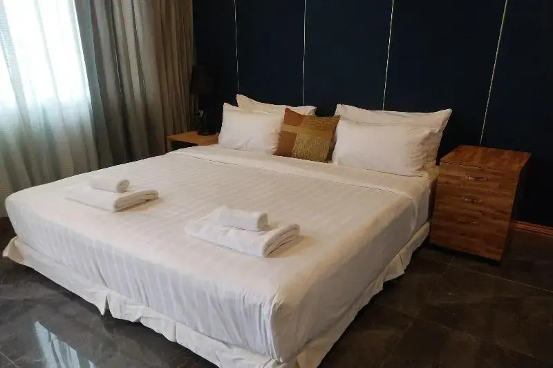 Ployburi Boutique Hotel