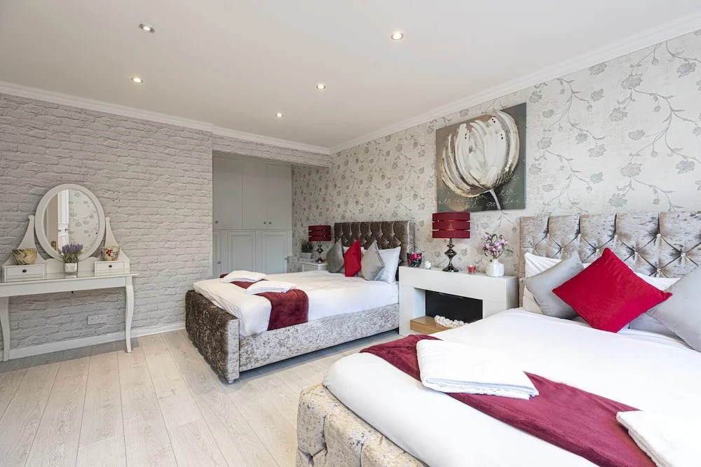 Spacious House With Terrace Near Hyde Park & Oxford St
