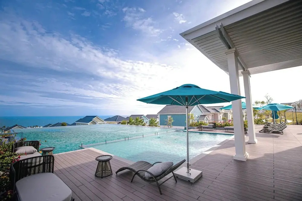Luxury 4 br Emerald Villa-Novaworld PT