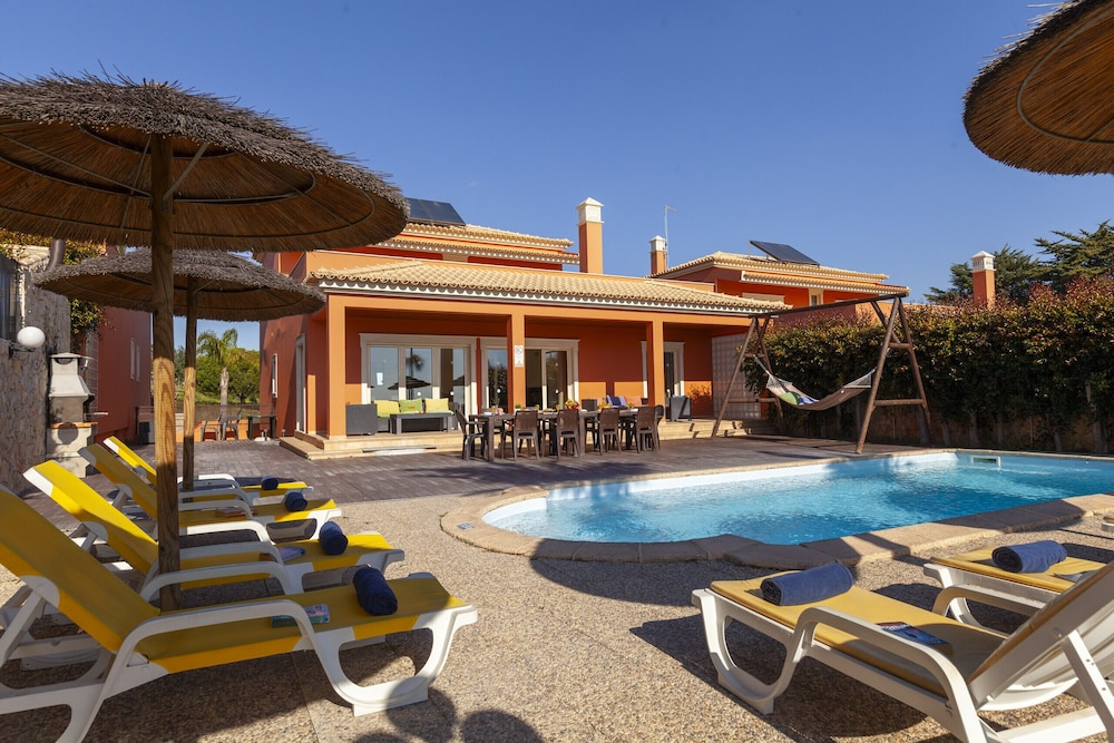 Villa Florida - Piscina aquecível, BBQ e sala de jogos - Albufeira