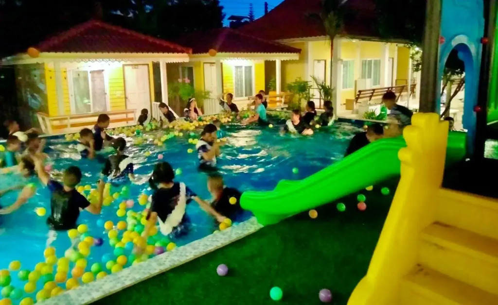 Pooma Resort