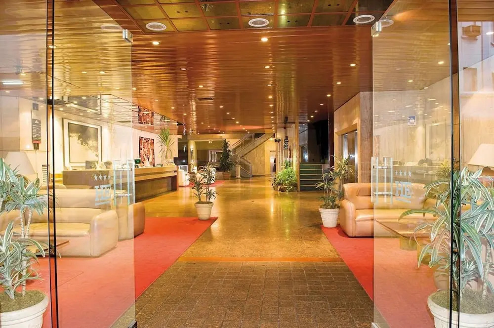 Hotel Embajador