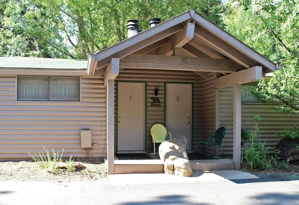 Sunnyside Knoll: 1 1 Bedroom Studio