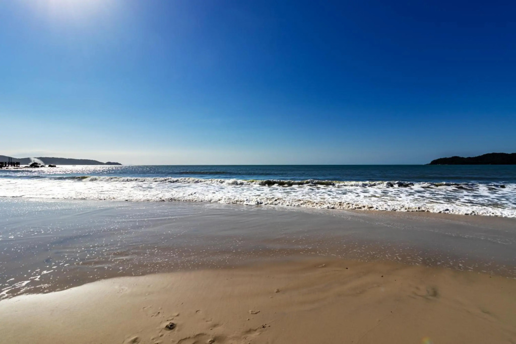 Residencial 20m Praia Central & Frente Avenida