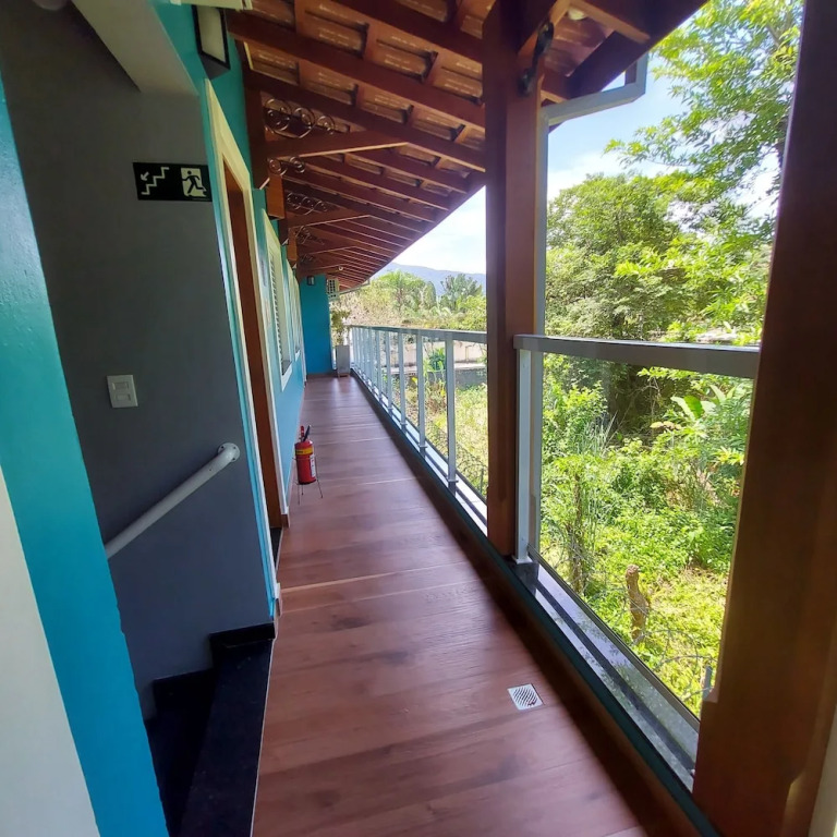 Pousada Solarium Flats Itagua Próximo ao Aquário e a Praça da Baleia