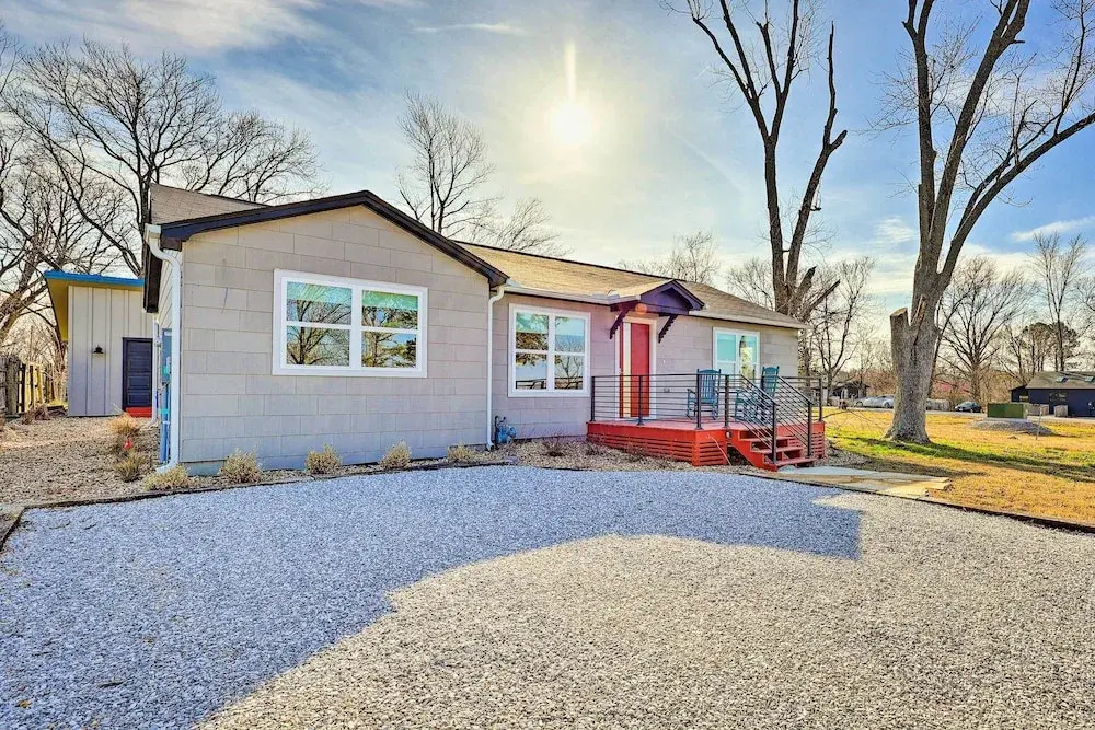 Modern Bentonville Home: Mountain Bikers Paradise