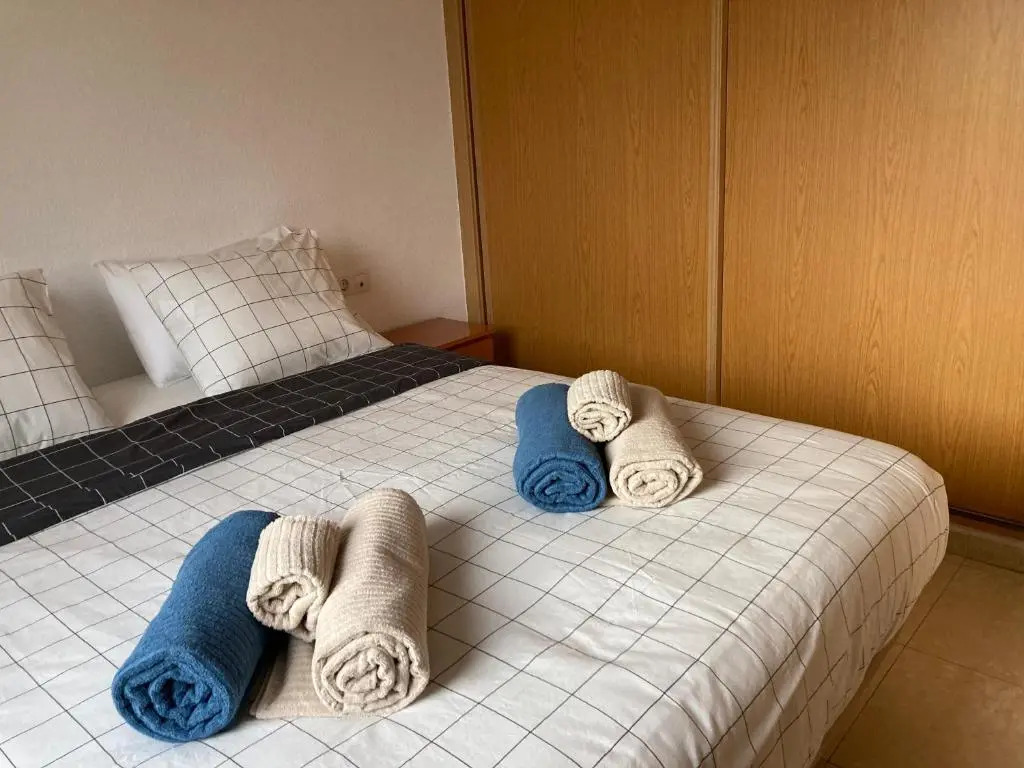 2 Bed Pool Apartment close to beach / Rocky point Corralejo