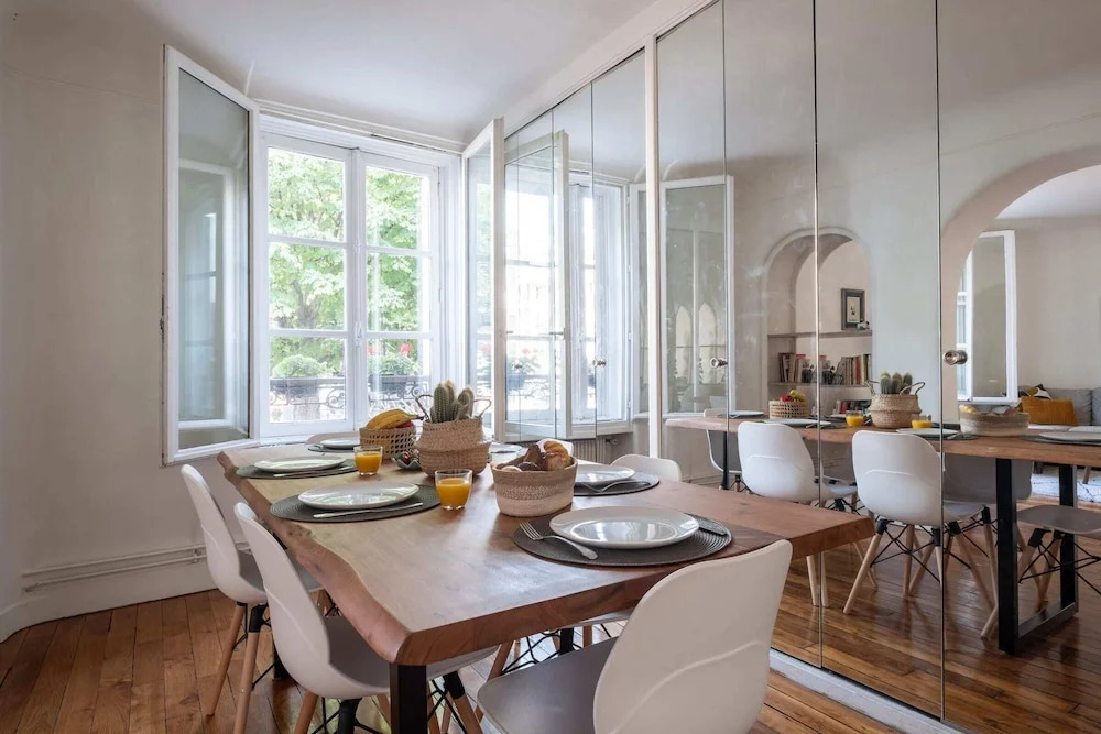 Classical-parisian Apartment on Canal Saint Martin