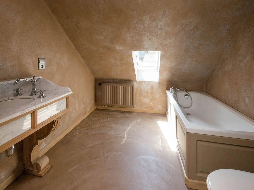 Magnificent Manor in Vresse-Sur-Semois with Sauna