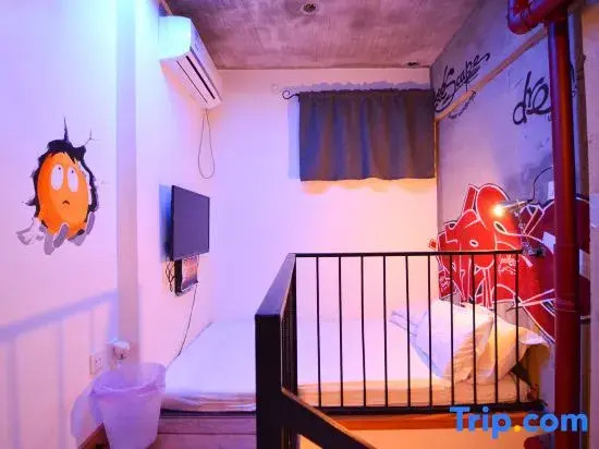 Uke Hotel