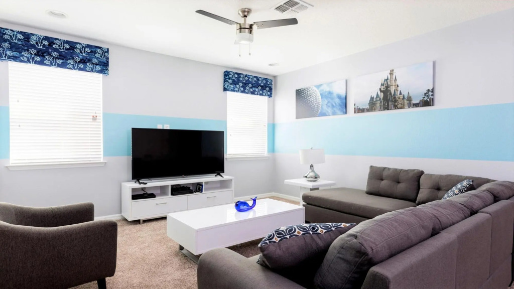 Spacious Villa w South Pool Game Near Clubhouse