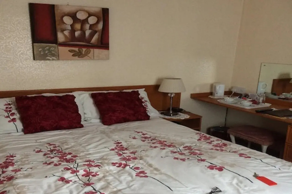 Fjaerland Hotel