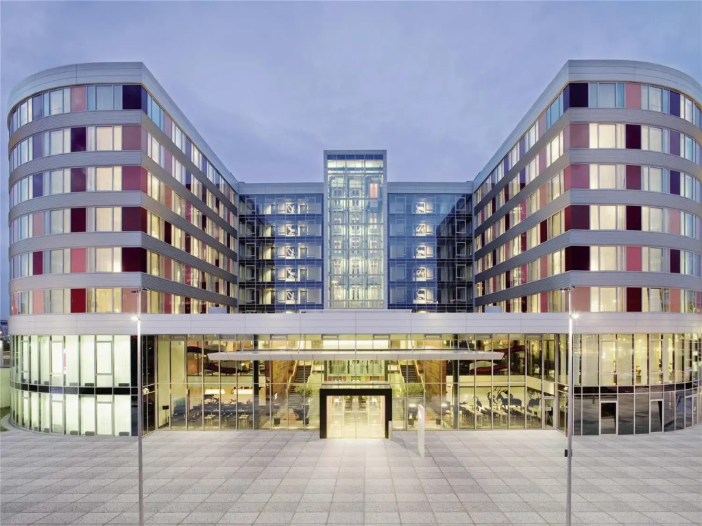 MÖVENPICK Hotel Stuttgart Airport