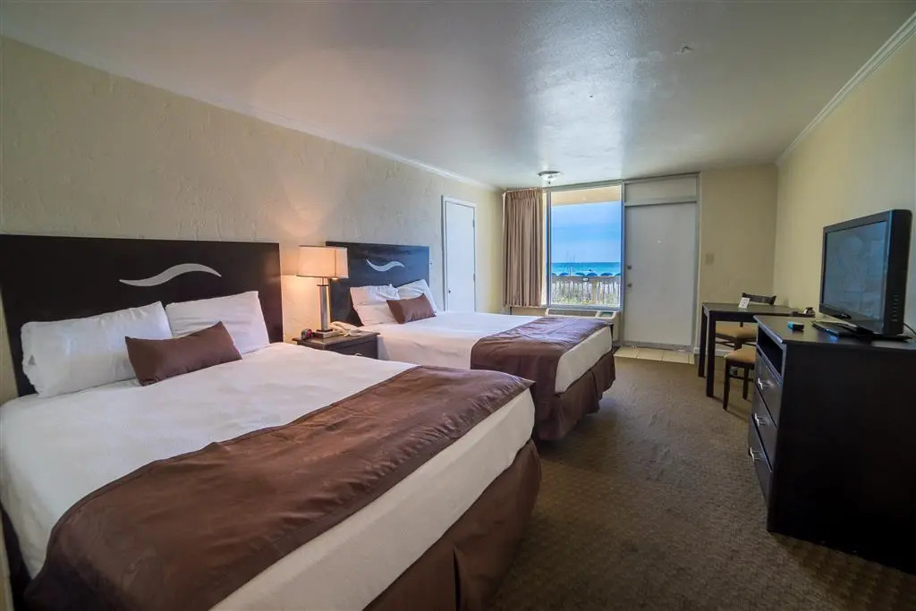 Reef Hotel