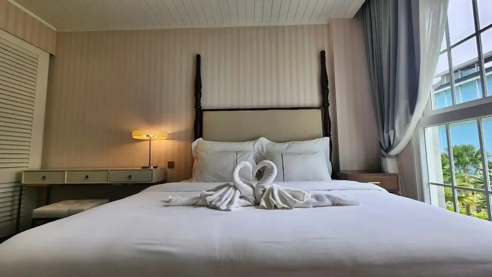 Luxury 1 Bedroom condo CloseToBeach G411